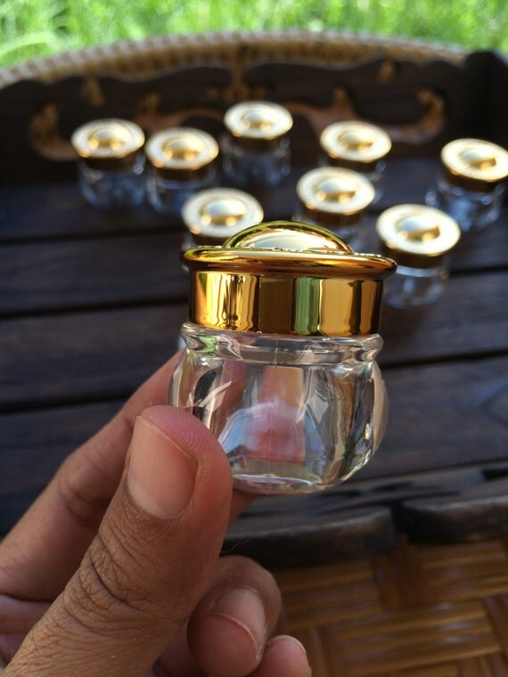Download 5Pcs. Cosmetic Empty Clear Acrylic Jar Pot Lip Gloss Facecream Yellowimages Mockups