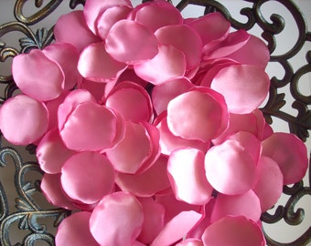 handmade pink wedding rose petals,Set of 100 pink satin rose petals, wedding decoration, table decoration, fabric flowers