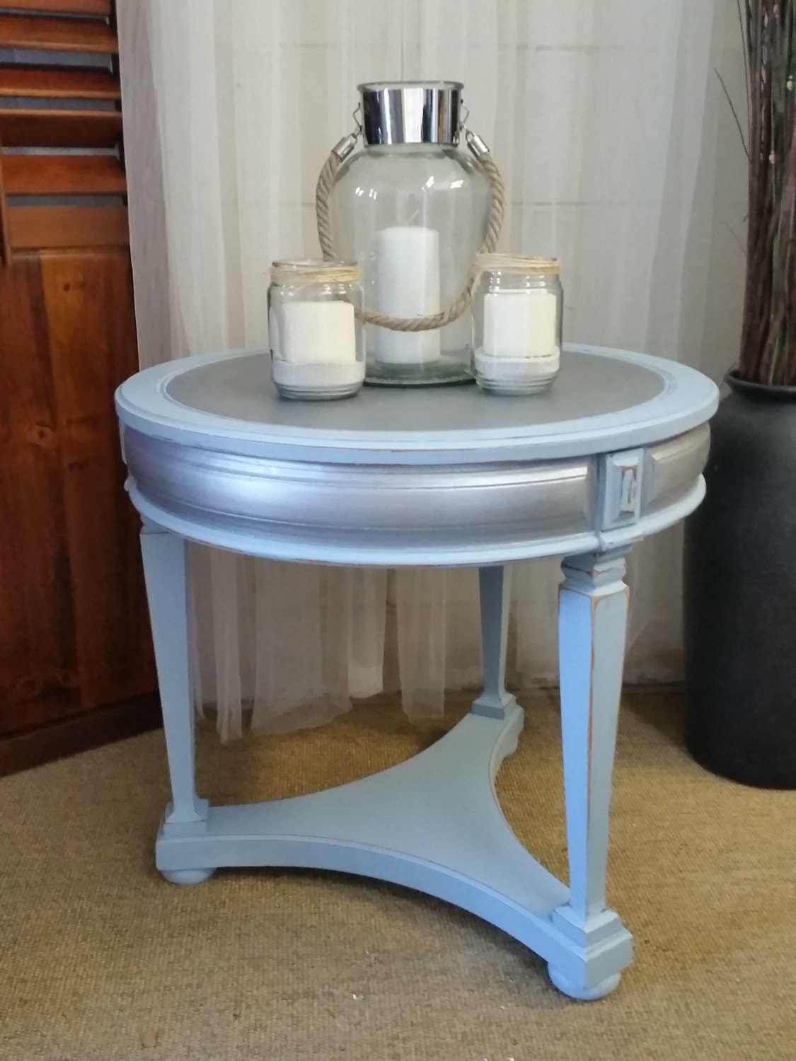 Pretty Side Table – Haute Juice