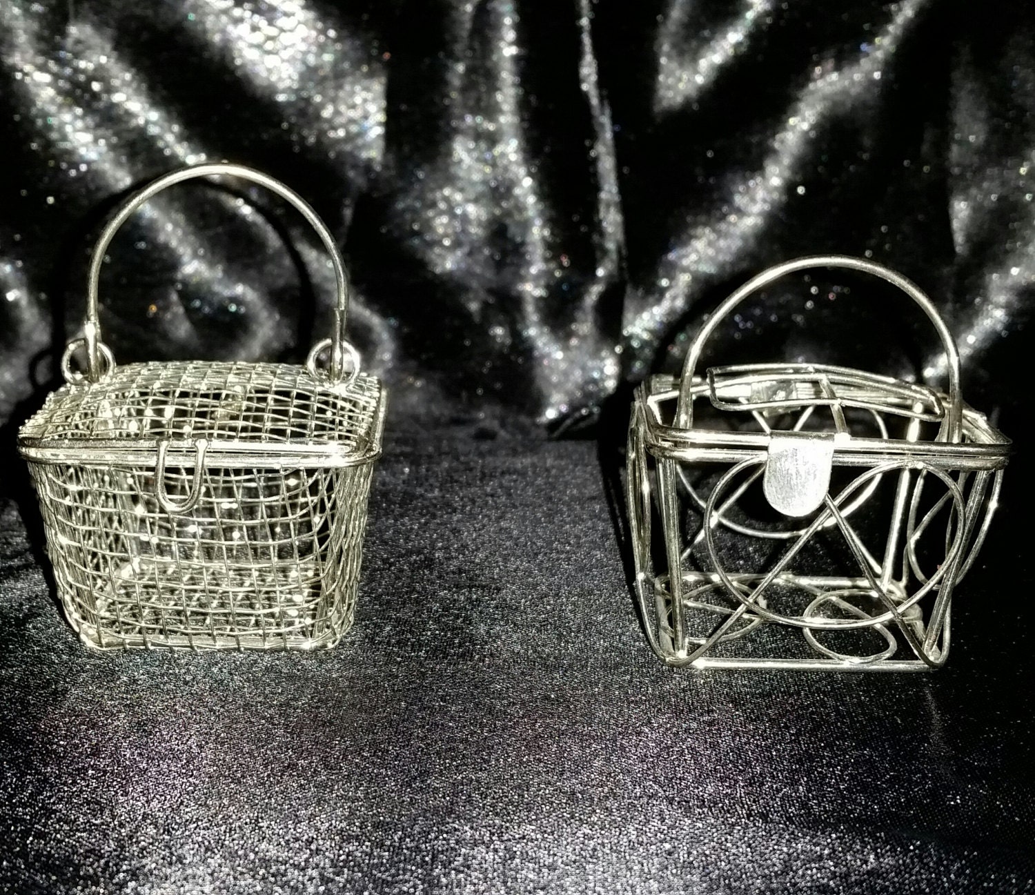Vintage Wire Trinket Box Baskets / Silver / Metal / Wedding / Cute