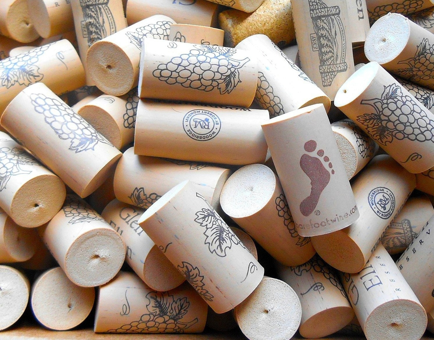 Wine Corks 200 Synthetic Used Wine Corks Craft Supplies