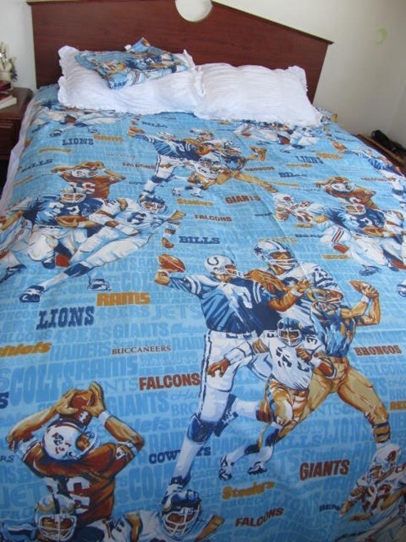 1970s Vintage 70s Lot of 2 NFL Football Twin Bed by wyomingvintage