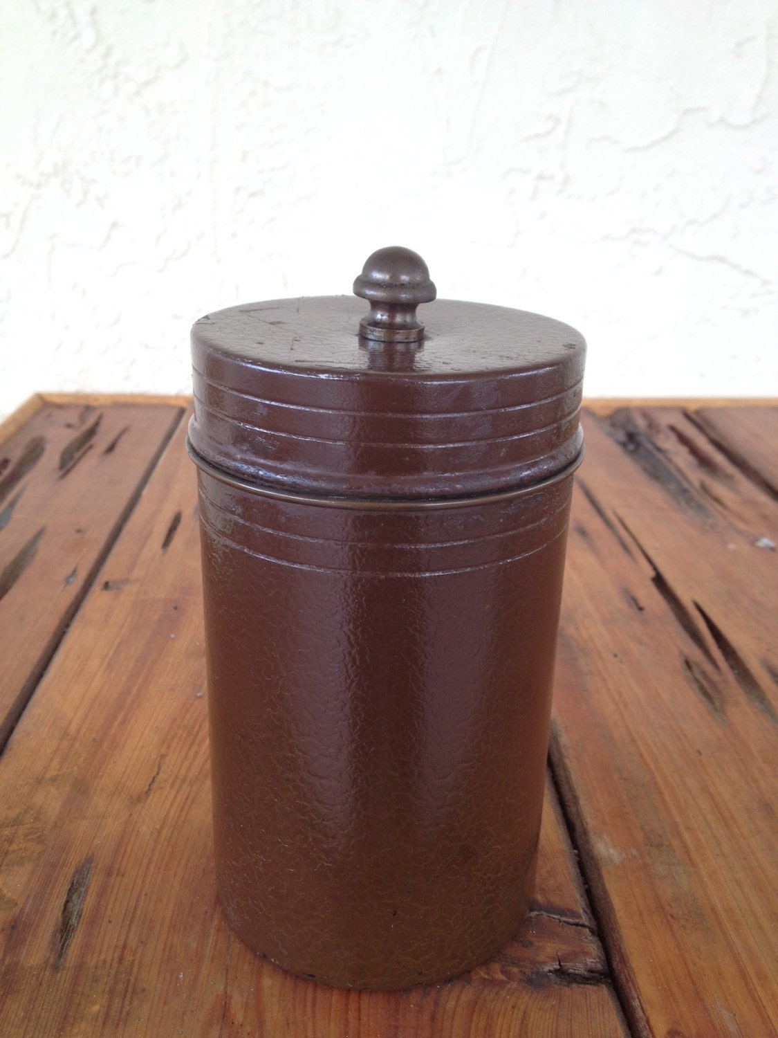 Vintage Decorative Canister with Leather Texture Haute Juice