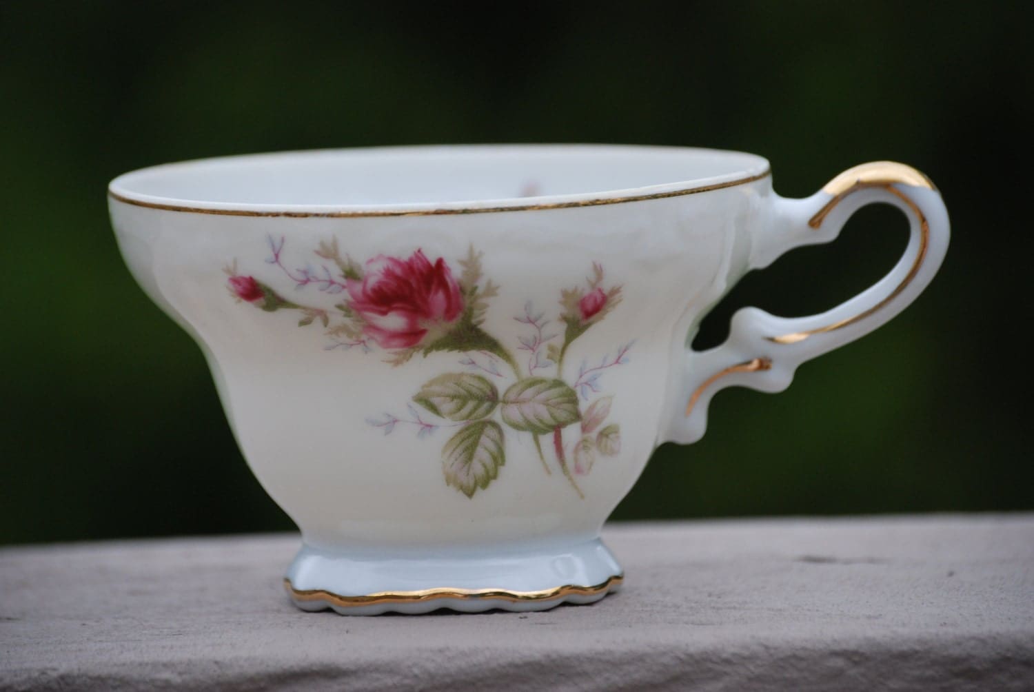 Set of 3 Moss Rose Cups Japan Ucagco China Japan Old Rose