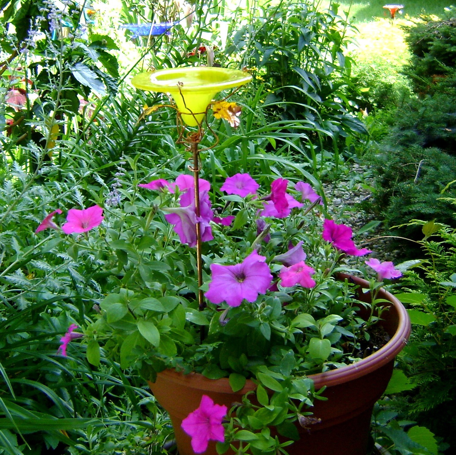Container GARDENING Butterfly Feeder stained glass Yellow