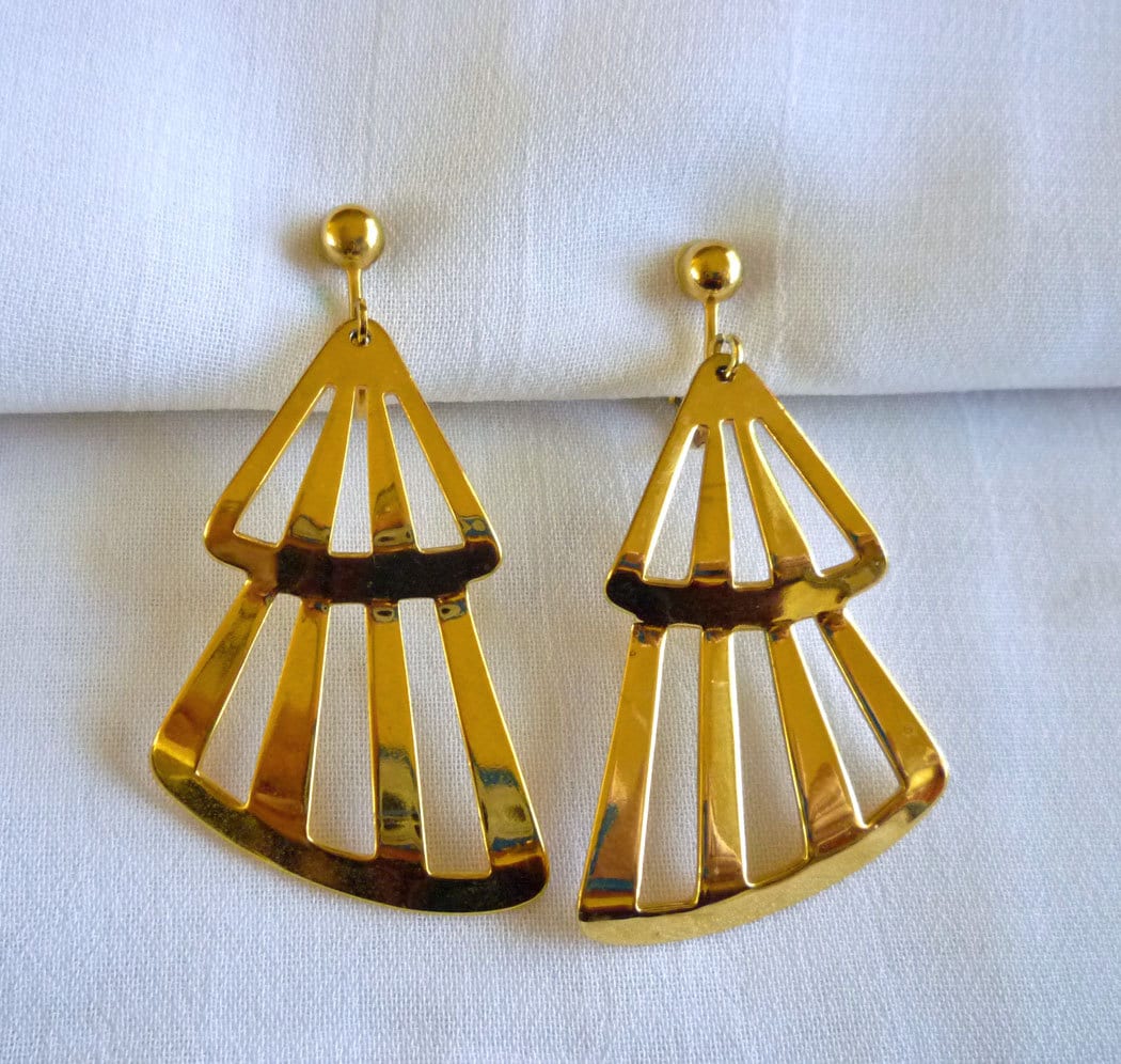 Vintage Fan Shaped Earrings Dangle by MaisonChantalMichael on Etsy