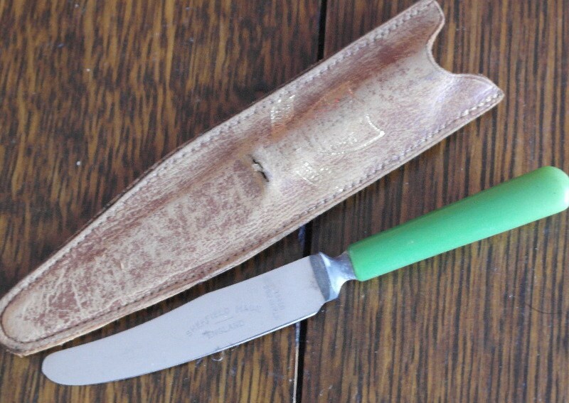 vintage mid centiry green handle fruit knife Haute Juice