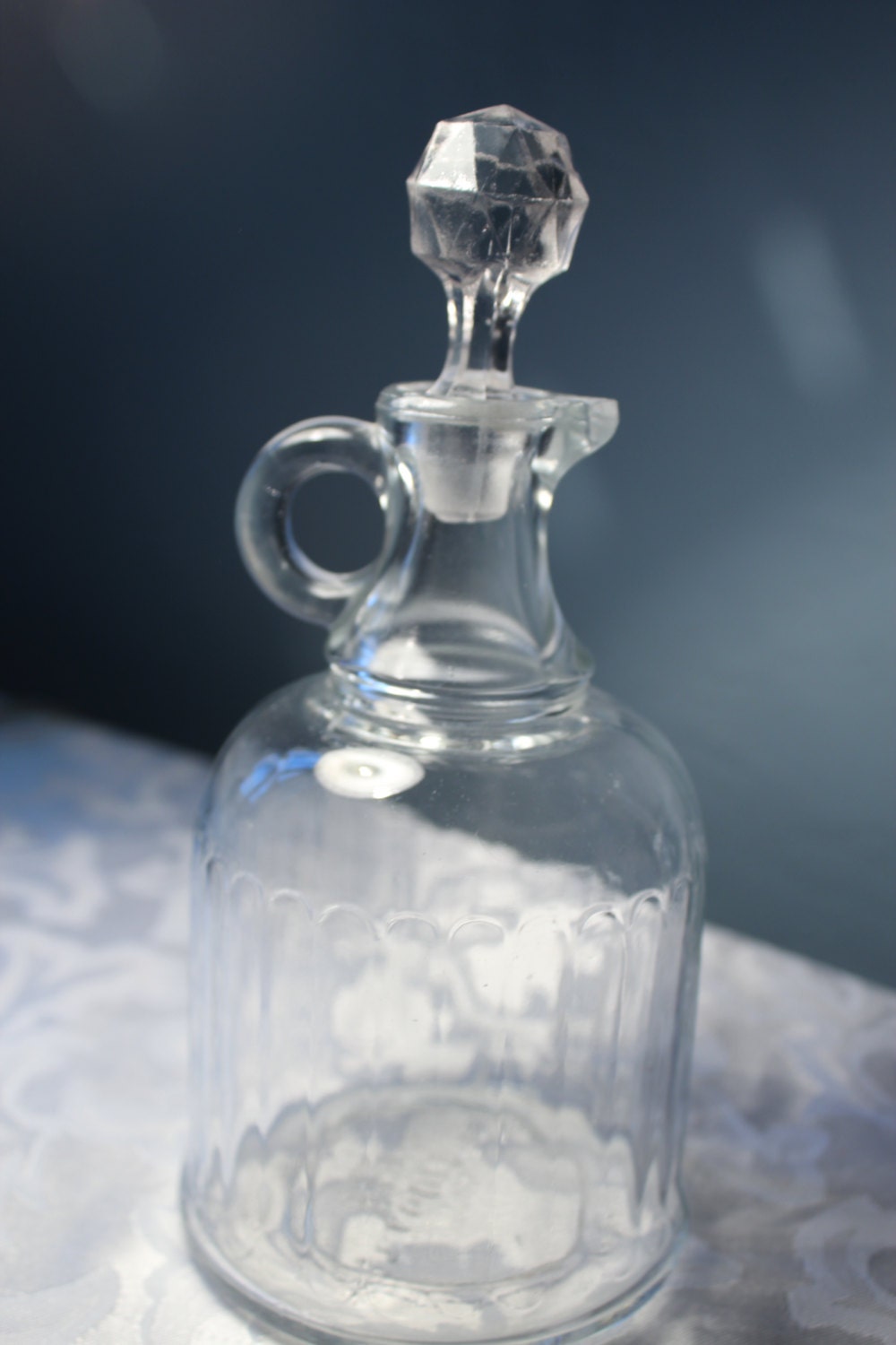 Large Vintage Pressed Glass Cruet Haute Juice