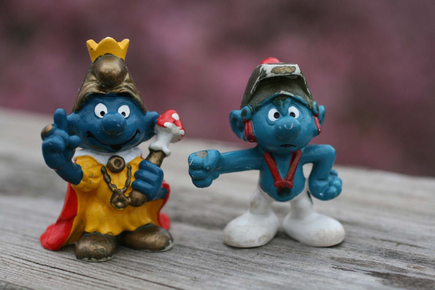 king smurf figurine