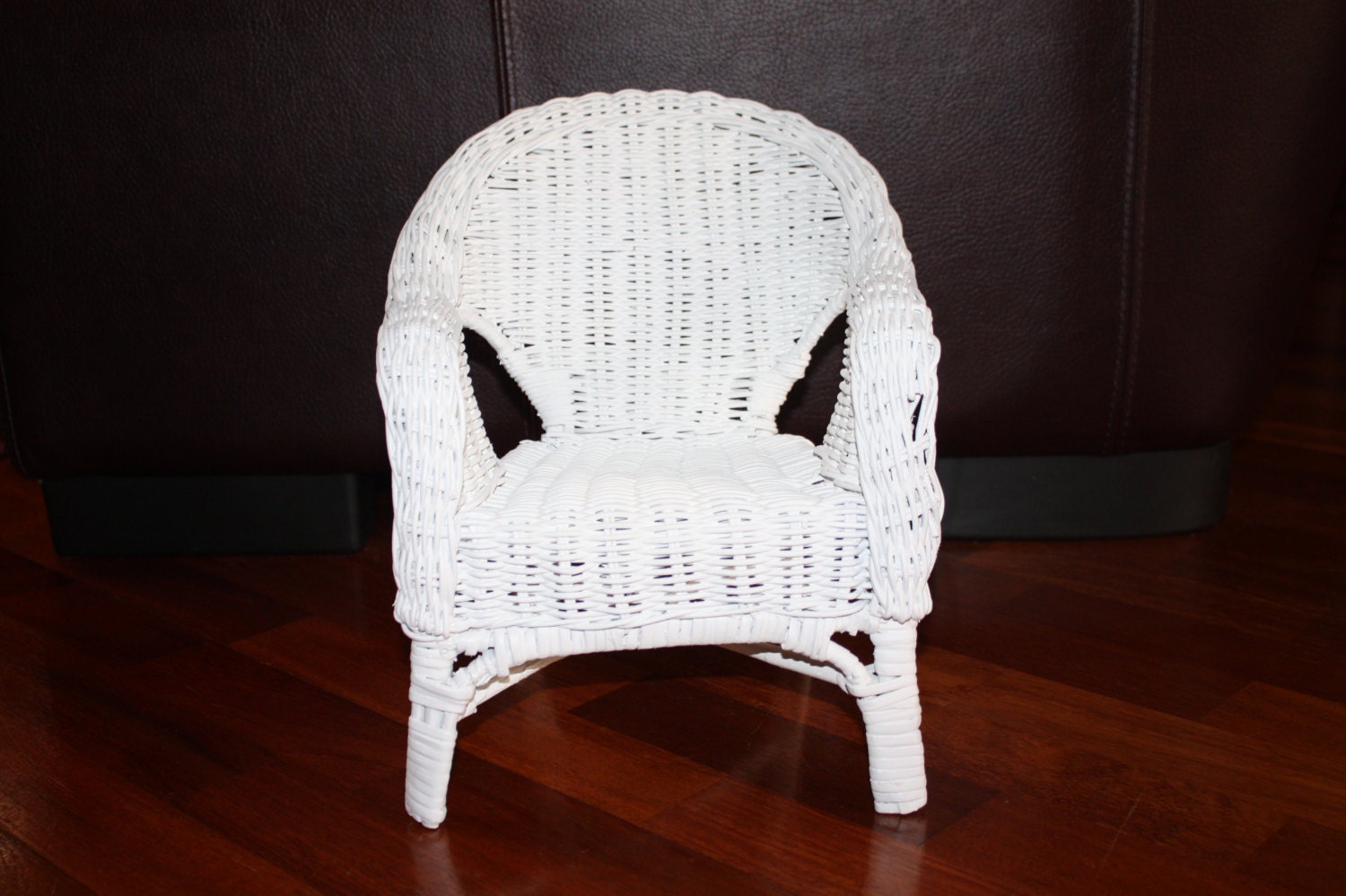 small wicker chair for teddy bear