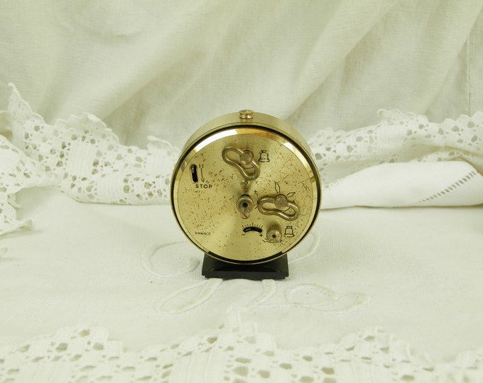 Working Vintage Mid Century Japy French Wind Up Mechanical Alarm Clock, Gold and Black 1950s Bedside Timepiece from France, Retro Home Decor Working Vintage Mid Century Japy French Wind Up Mechanical Alarm Clock, Gold and Black 1950s Bedside Timepiece from France, Retro Home Decor