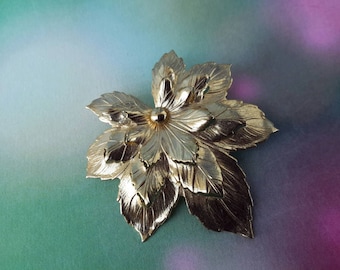 vintage brooch pin costume jewelry leaf