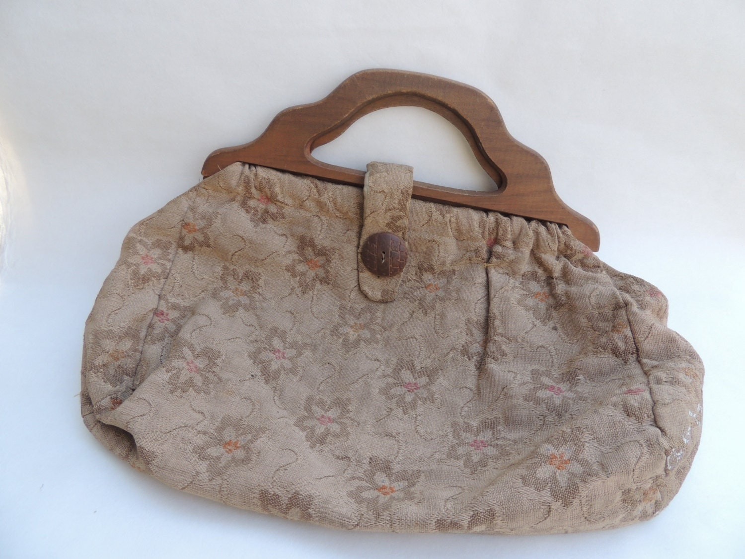 Vintage Tapestry Sewing Bag Wooden Button & Handles