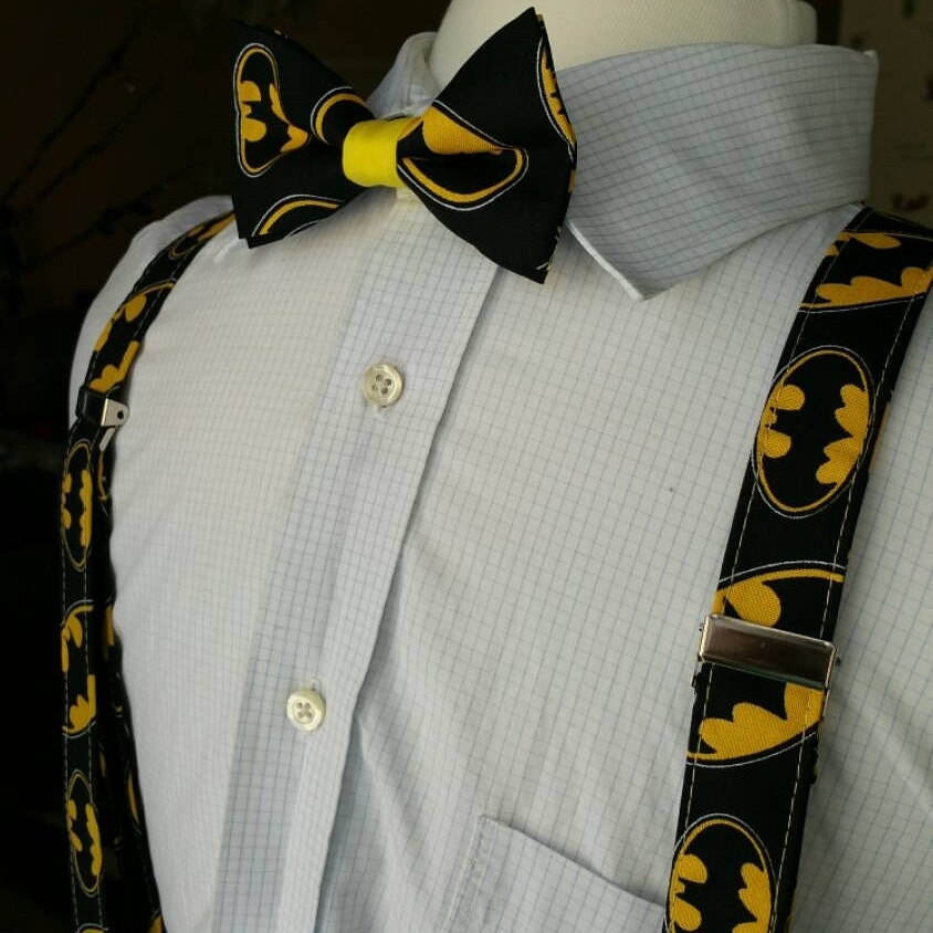 Batman suspenders and bowtie for mensadult / teen set