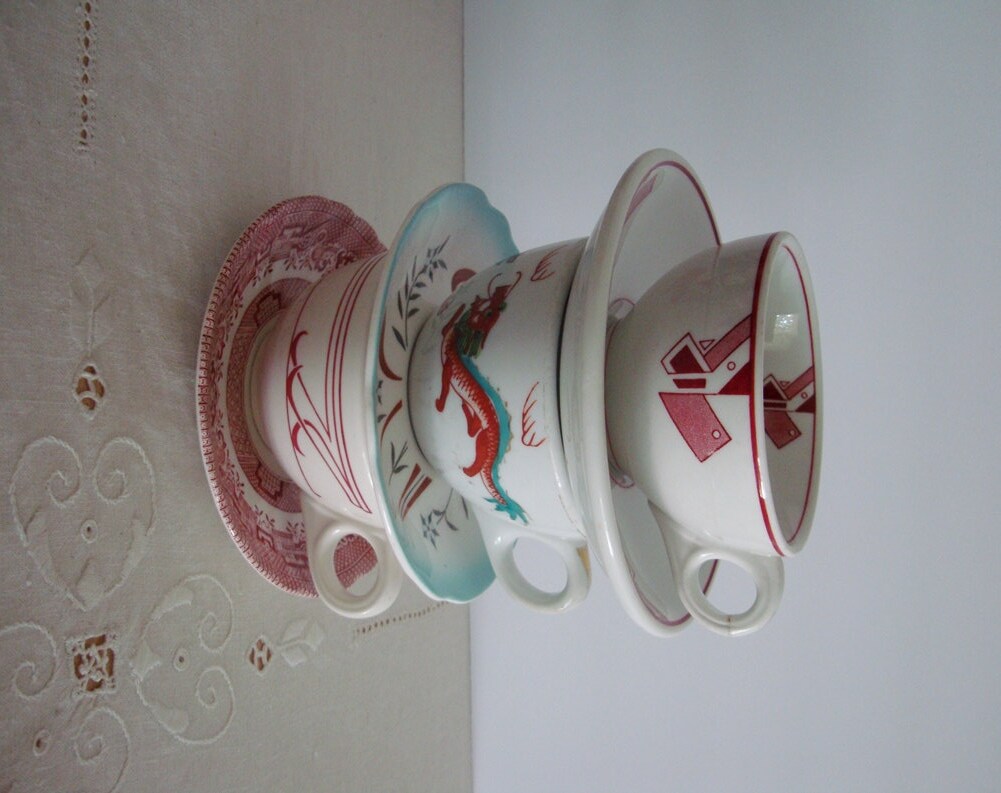 RESTAURANT Red Saucers WARE  saucers DINER Teacups Chinese  coffee and vintage Vintage diner and  cups