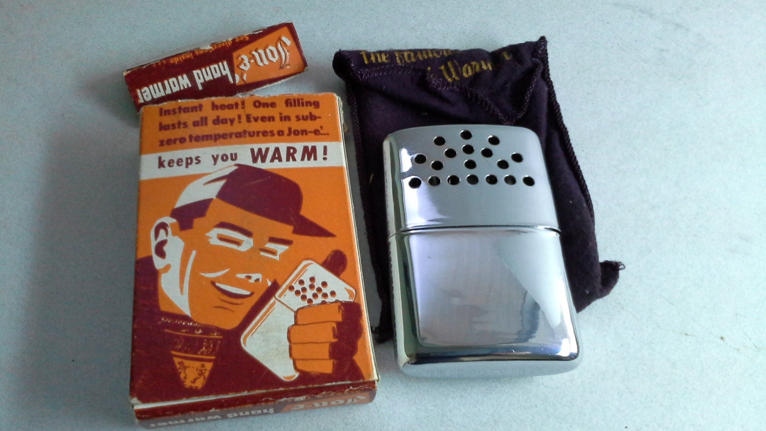 Vintage Aladdin JonE Hand Warmer In Box Military Hand