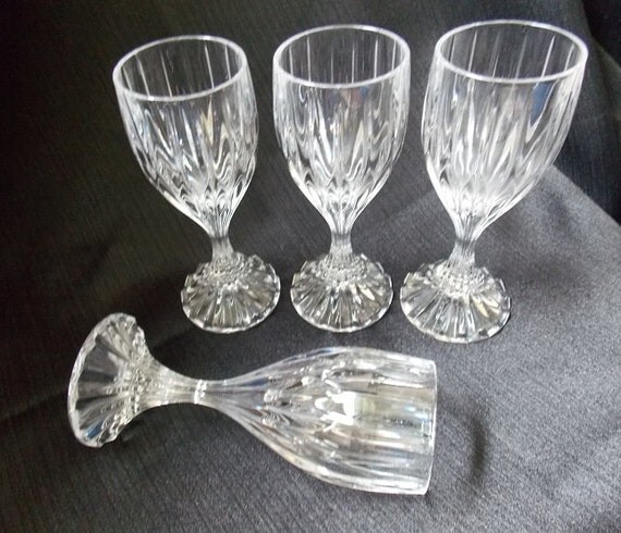 Set Of Four Mikasa Crystal Cordial Glasses Liqueur Stemware