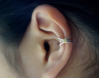 10)Simple Three Line Non Pierced Ear Cuff **SILVER BODY**