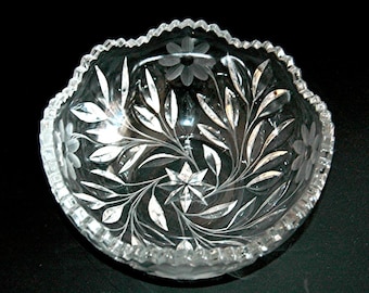 Vintage Cut Crystal Bowl Flowers & Leaves
