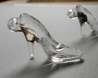 GLASS SLIPPERS - Miniature "Glass" Slipper, Acrylic high heel, Glass slipper pendant, Glass slipper charm, High Heel, Charm, Pendant