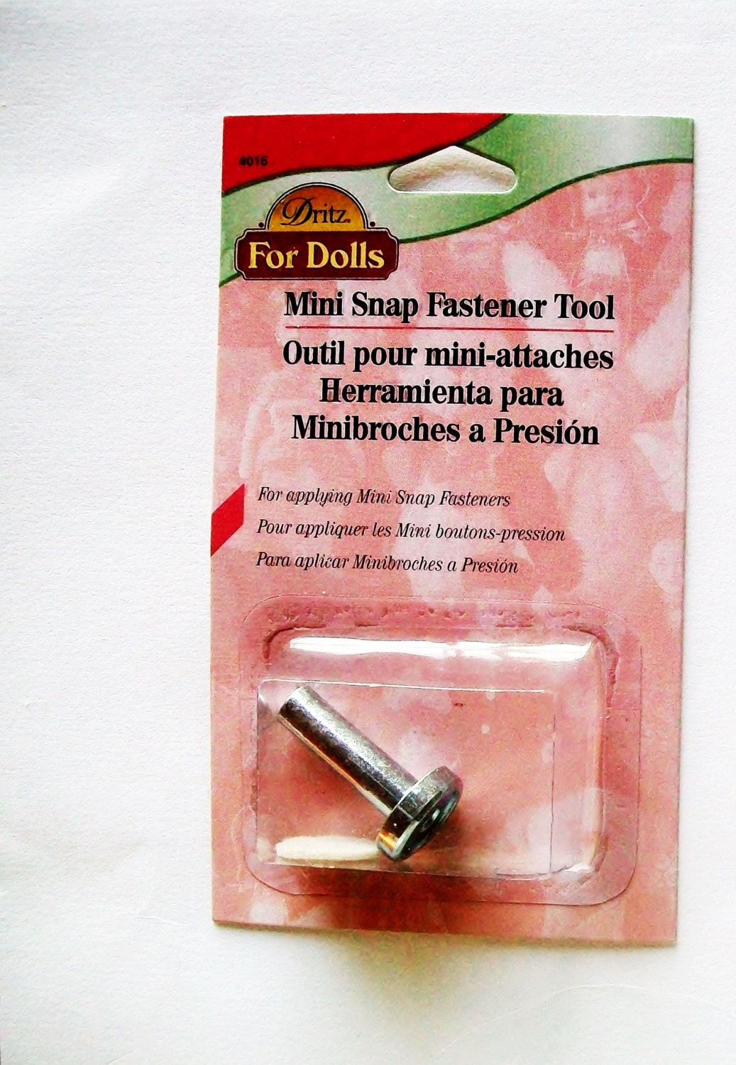 Dritz Mini Snap Fastener Tool attaches many sizes and styles