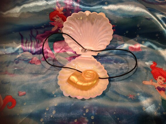 The little mermaid Ursula sea shell Disney inspired