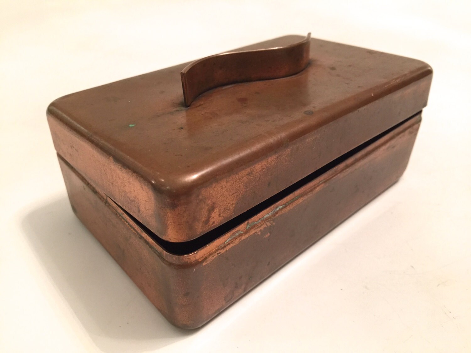 Vintage Solid Copper Small Trinket Box Great For Small Item