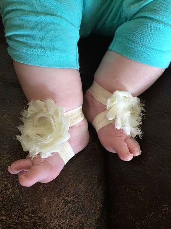 Infant barefoot sandals, baby sandals, cream  ivory