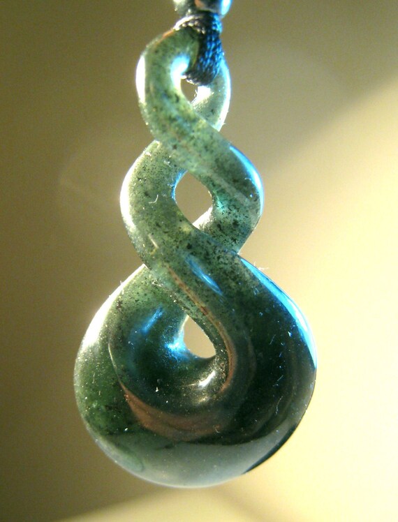 Maori Double Eternity Twist Pendant NZ Greenstone Pounamu