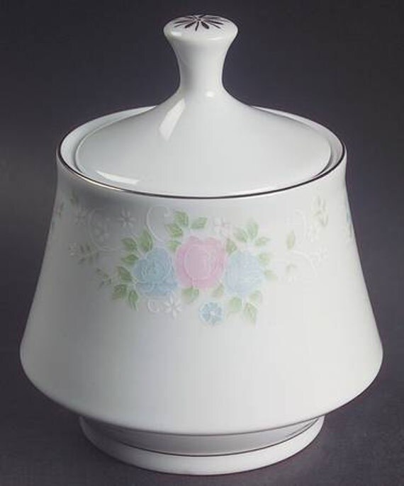 China Garden Prestige by Jian Shiang Sugar Bowl by lostinplates