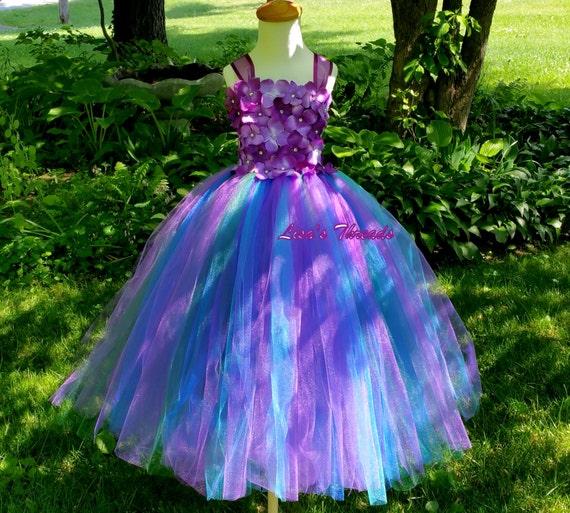 Blue bridesmaid dresses purple flowers
