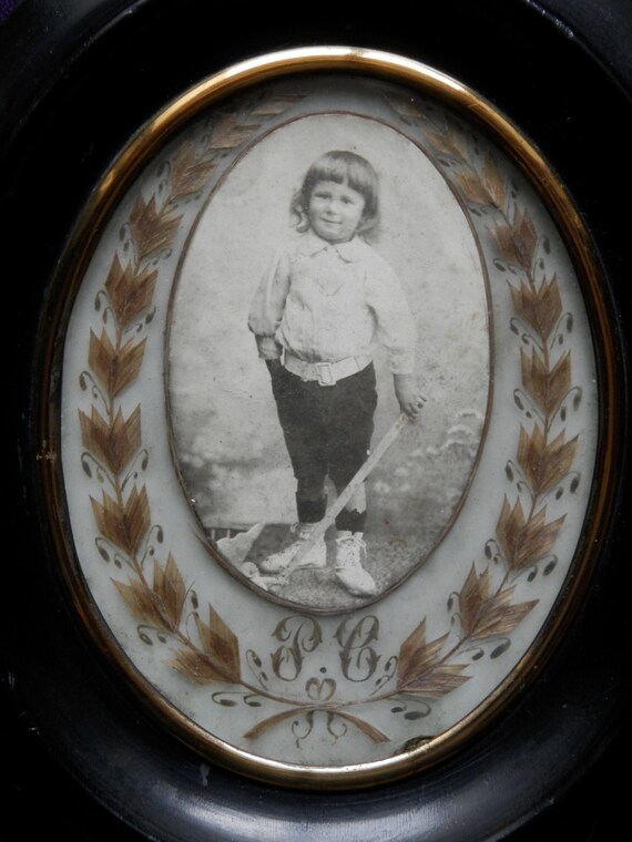 1800s mourning hair art frame with Photo by AngelFrenchAntiques