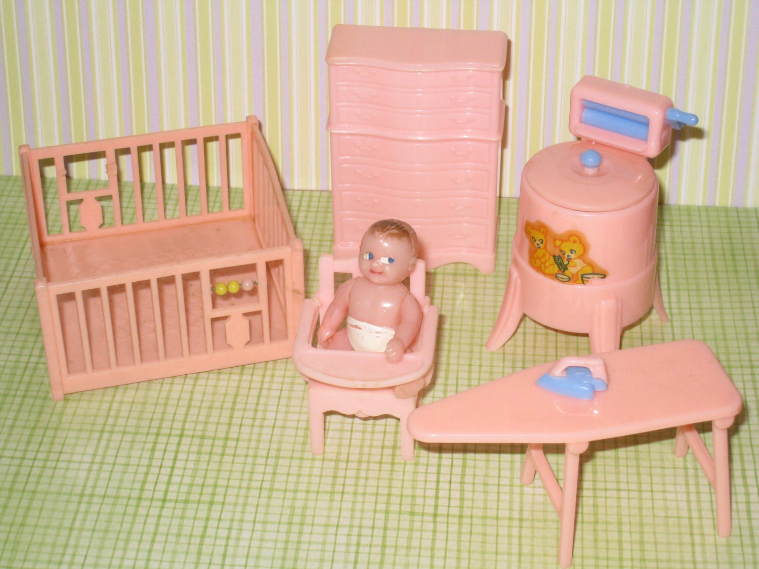 1950s Renwal Hard Plastic Dollhouse Pink Baby Furniture