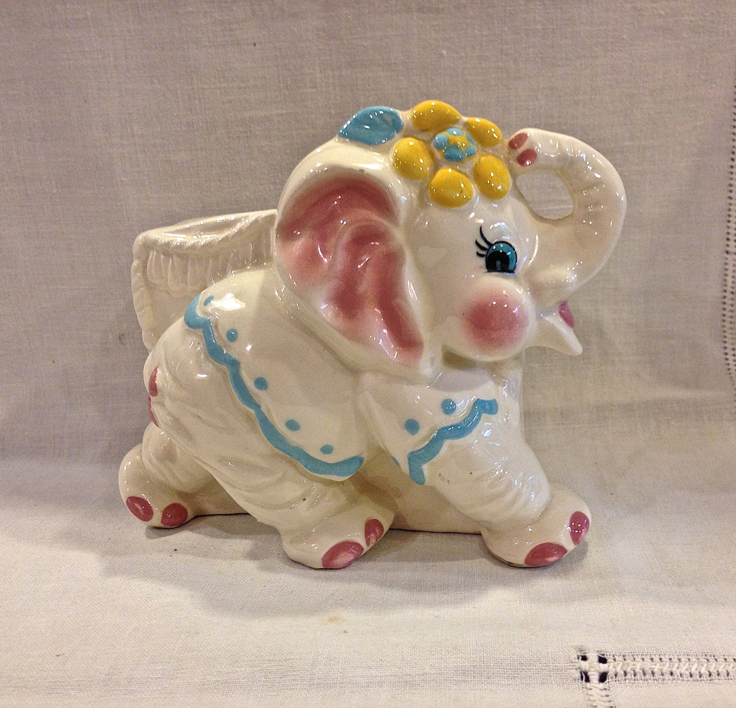Vintage Baby Elephant Planter Whimsical Pink by VintagePrairieHome