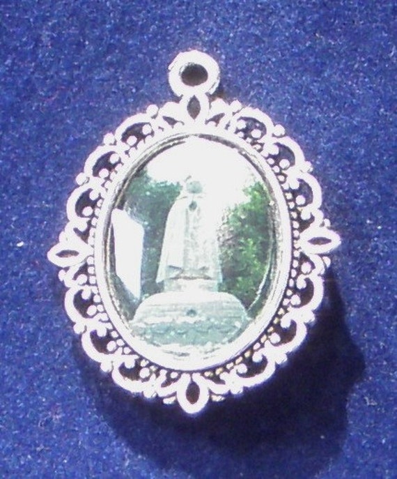 Saint Abigail of Ireland Religious Medal Gaelic name Gobnait