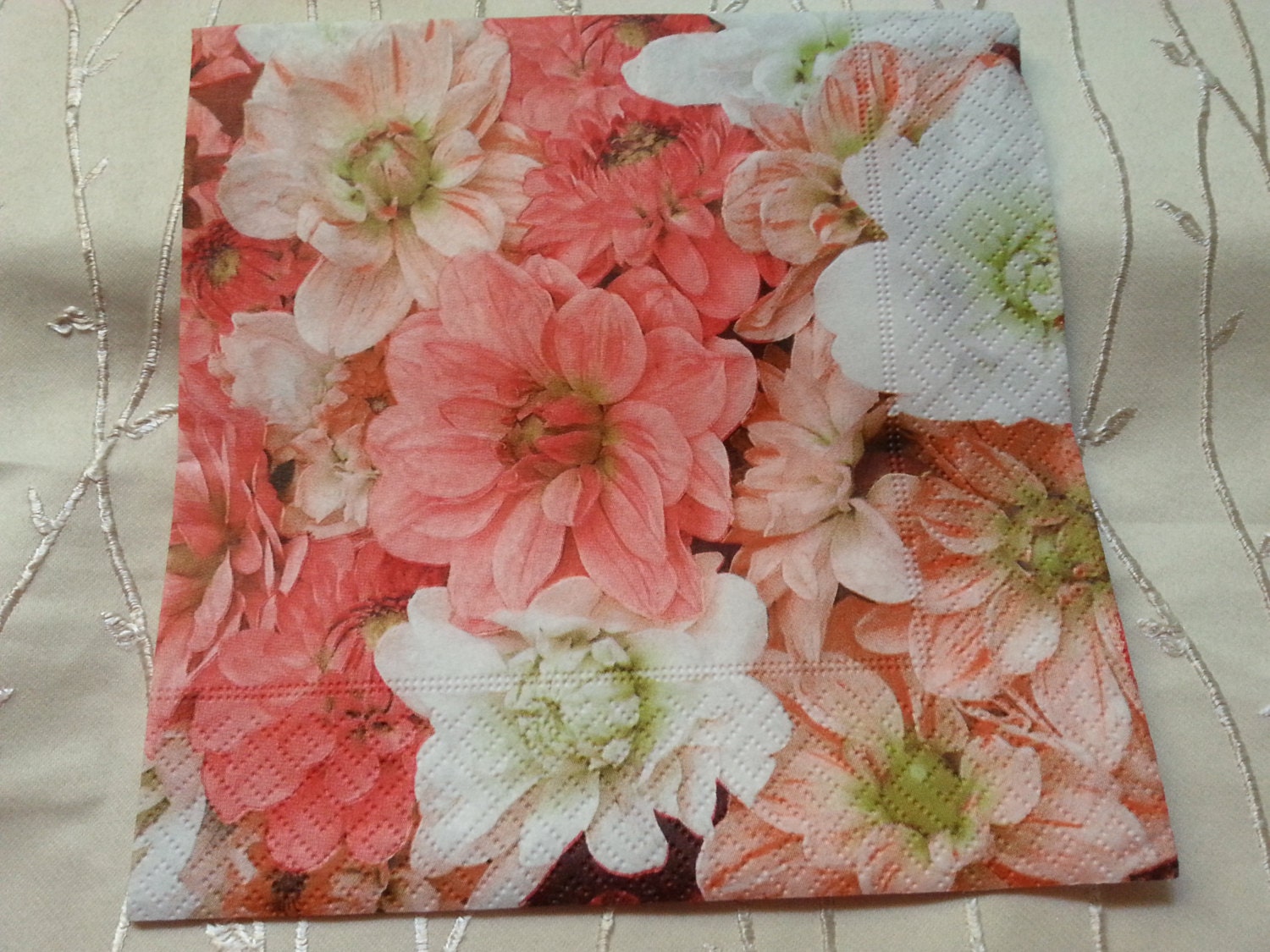 Napkins. Decoupage. Set of 3 piece Beautiful by Fialo4ka555