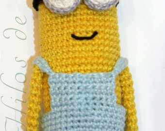 Items similar to Keychain minion, amigurumi minion ...