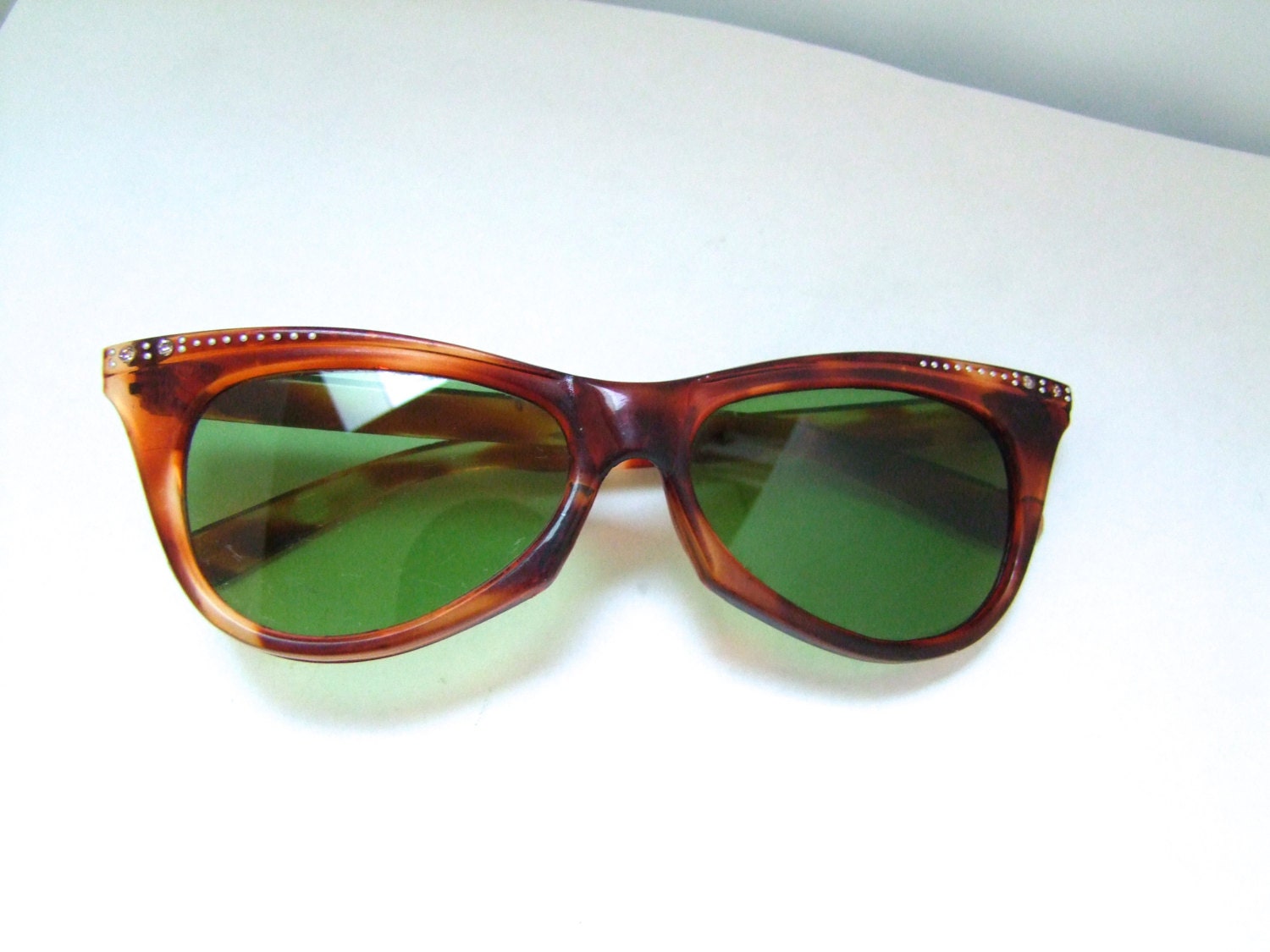 1950s Cateye Sunglasses With Rhinestones Made In Italy Ready To Wear Haute Juice 