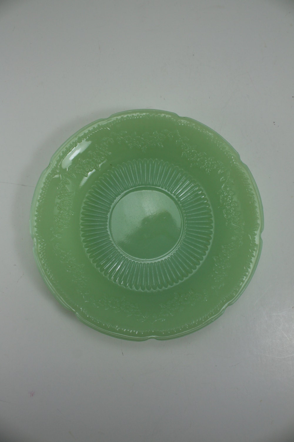Vintage Fire King Jadeite Alice Saucer Jadeite Plates 6 Pieces Haute