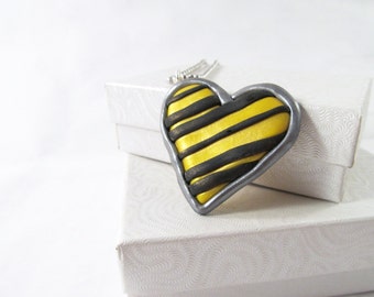 Hufflepuff tie inspired pendant, hufflepuff uniform, hogwarts house necklace, Harry Potter cosplay jewelry