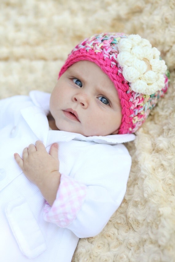 Unique baby hats For babies who love to stay warm and cute, look no further than our adorable line-up of CafePress Unique Ideas Baby Hats. Our super-soft baby caps are warm and comfy for cool trips for a night out on the town. Find baby beanies with a world of irresistible designs, like little sister or big brother.