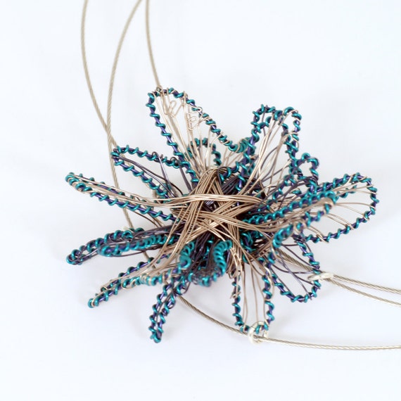 Flower Necklace Wire jewelry Flower Statement necklace by Vmikro