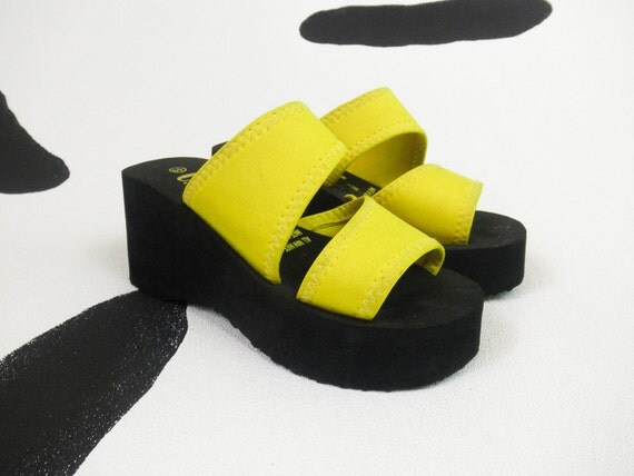 90s platform strappy sandals