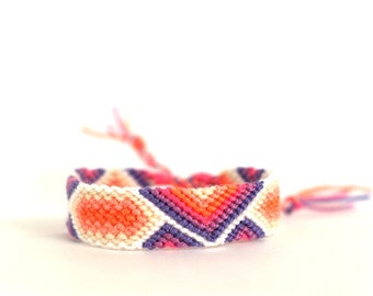 Sweet Lavender Friendship Bracelet.