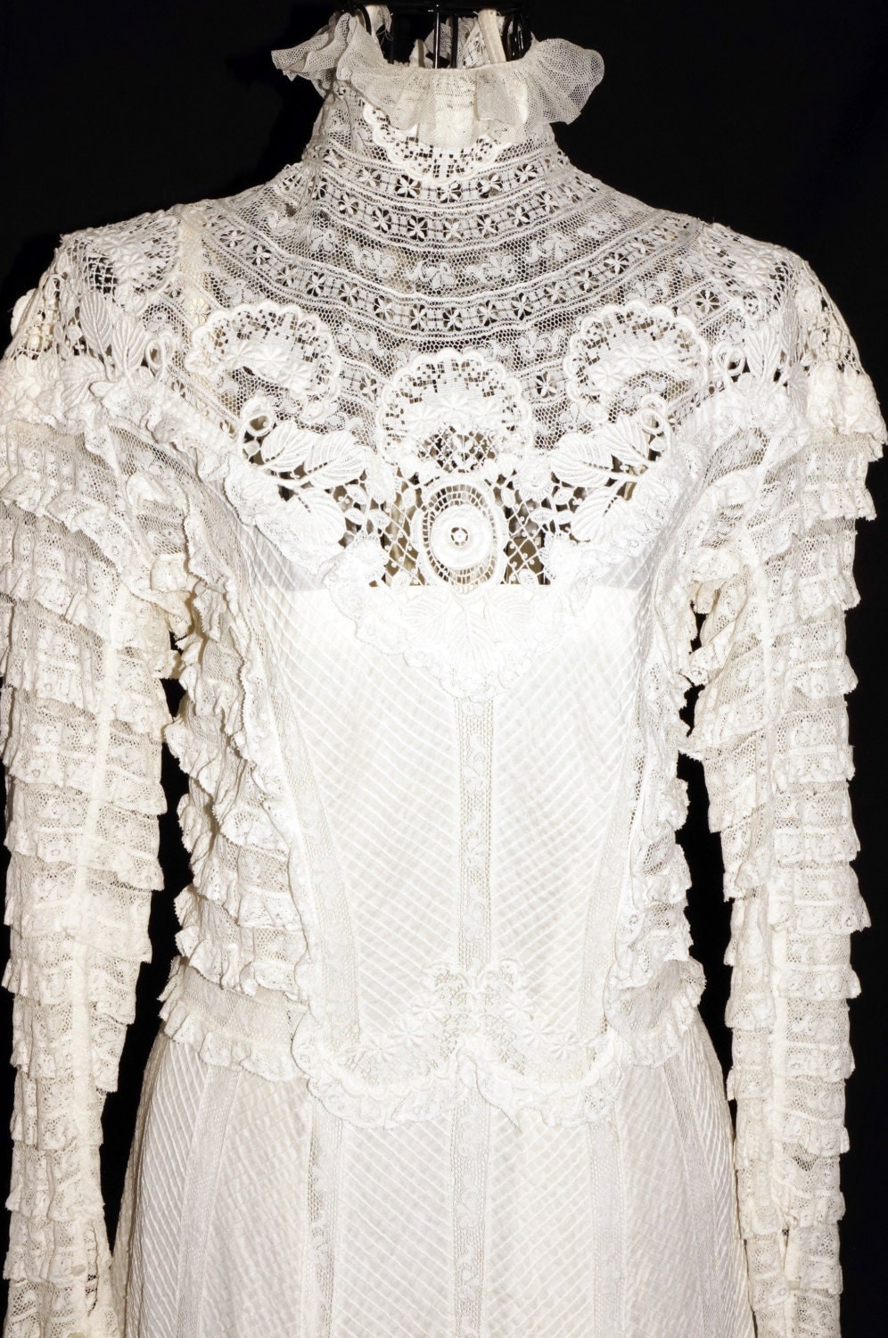 victorian neckline