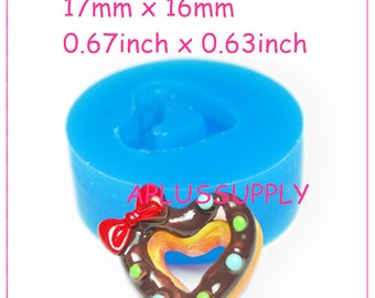 QYL288 Heart Shaped Cookie Silicone Mold with Bow Sugarcraft Cake Decorating Gum Paste Candy Resin Soap Candles Wax