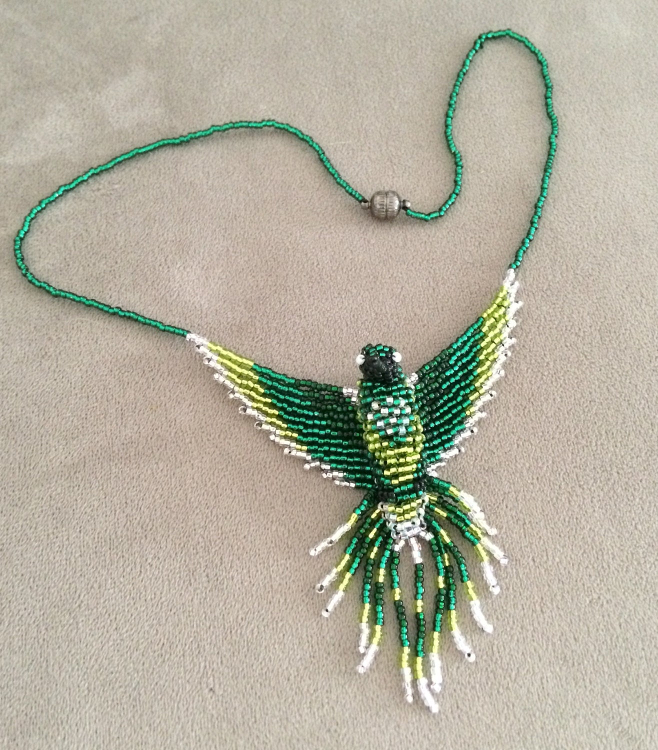 Green 3D Beadwork Hummingbird Necklace with magnetic by SmpFb