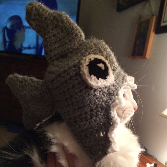 Items similar to Crochet Cat Shark Hat, Cat hat, Shark beanie, Pet hats ...