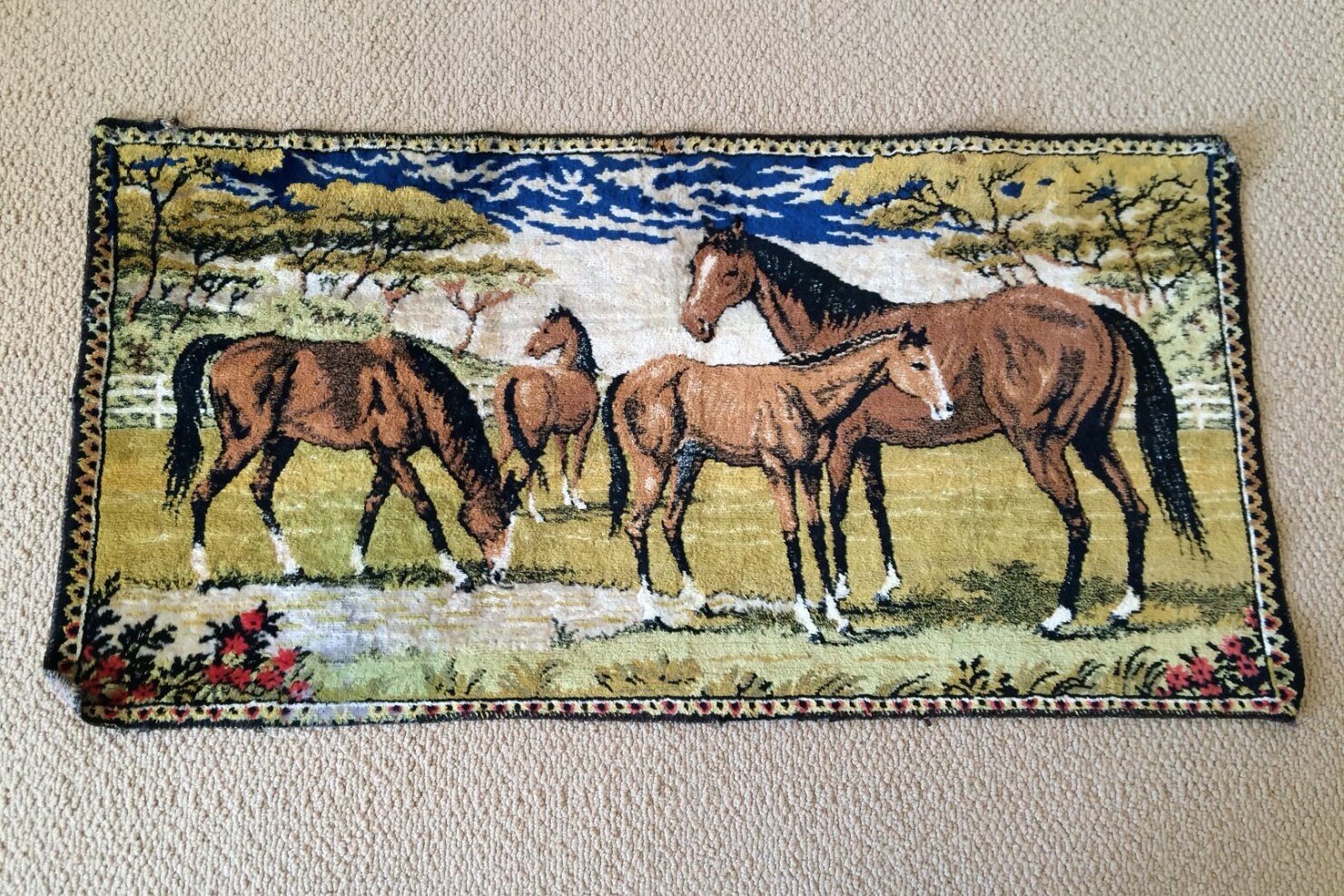 Horse Rug Tapestry Decor Vintage by TwoBeContinued on Etsy