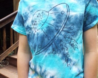 Custom Alien Shirt, Kids Alien Tshirt, Spaceship Shirt, UFO Shirt, Space ship Tshirt, ET Shirt, Extra terrestrials, Space Birthday Gift